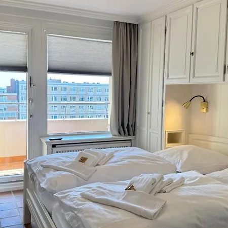 1-95, Toller See-u Landblick Im Haus Metropol, 4 Etage Apartment